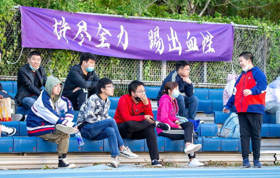 关于河南迎战天津，全队拼尽全力冲击胜利的信息